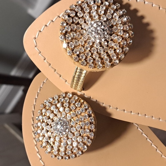 COPY - Skemo Gold Flat Sandals With Rhinestone Toe Ring - Picture 9 of 9
